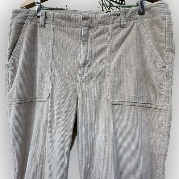 Banana Republic Khaki Corduroy Jogger Pants Preppy Zip Soft Luxe Comfort Sz 18 - Picture 4 of 10